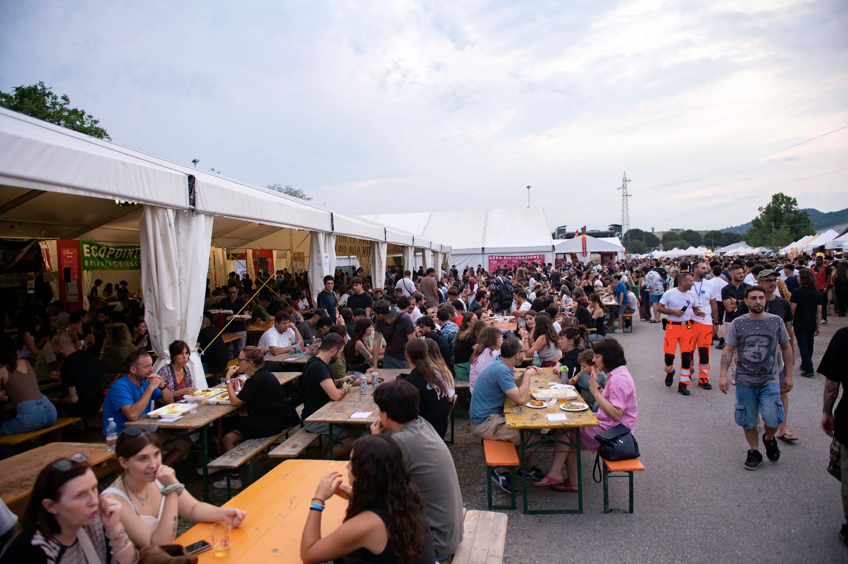 La prima sera alla Festa di Radio Onda d'Urto