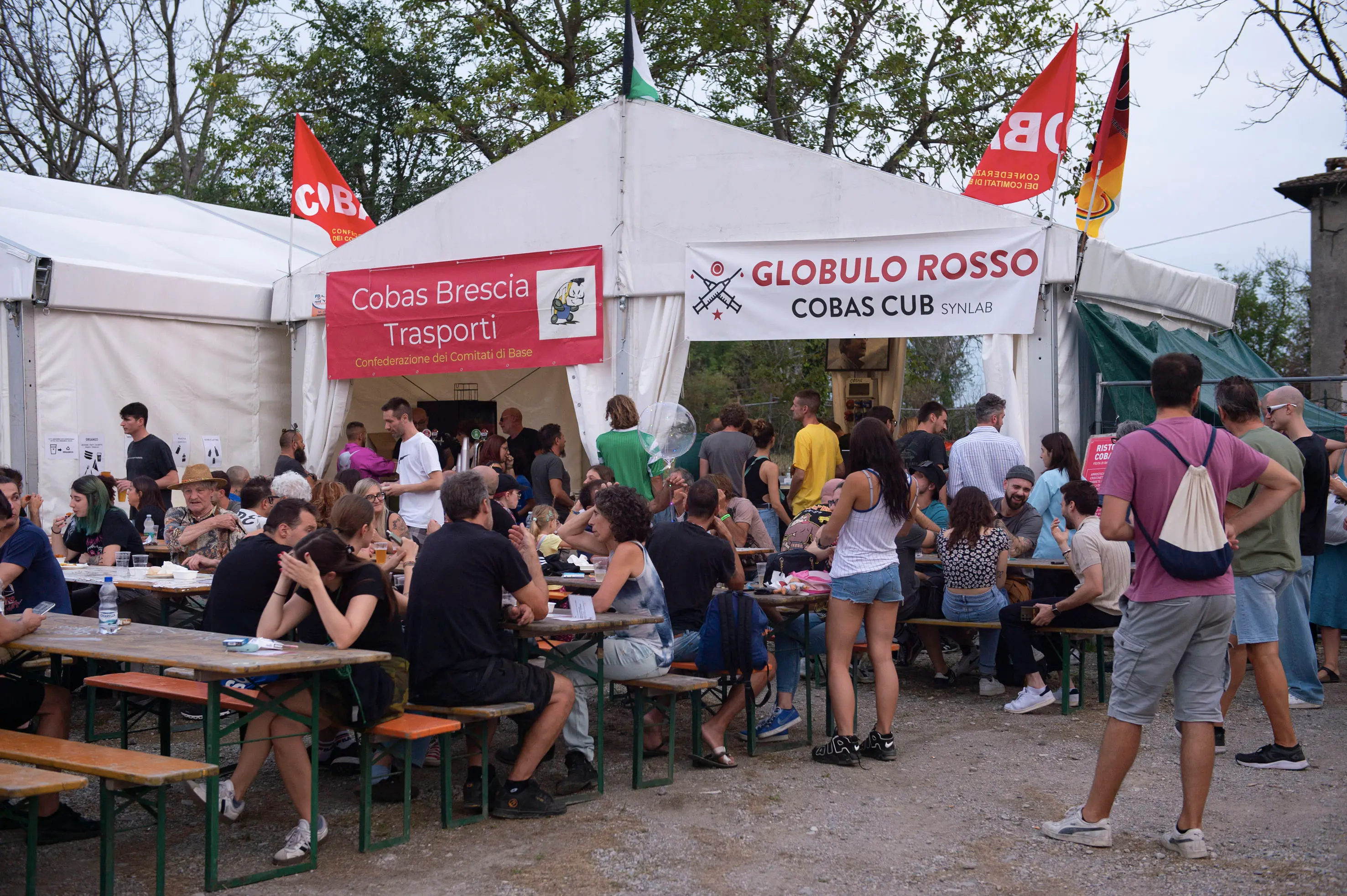 La prima sera alla Festa di Radio Onda d'Urto