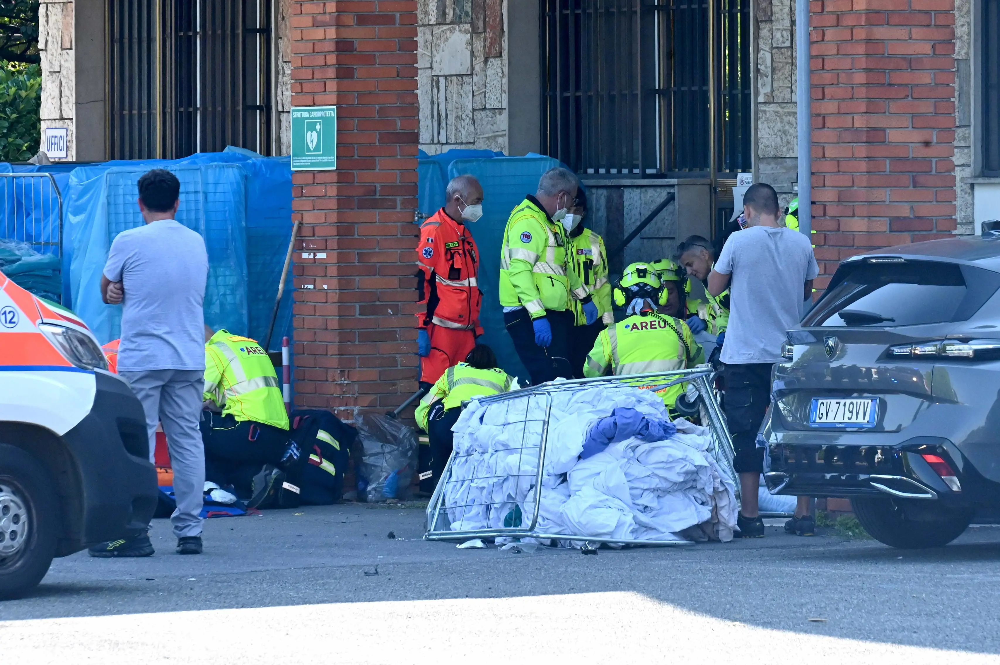 I soccorritori alla Servizi Italia di Travagliato