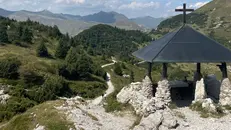 Il sentiero prima della capanna Tita Secchi - © www.giornaledibrescia.it
