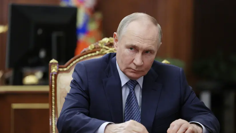 epa12285153 Russian President Vladimir Putin attends a meeting with Russia's state development corporation VEB.RF chairman Igor Shuvalov (not pictured) at the Kremlin in Moscow, Russia, 05 August 2025. EPA/MIKHAEL KLIMENTYEV/SPUTNIK/KREMLIN POOL MANDATORY CREDIT