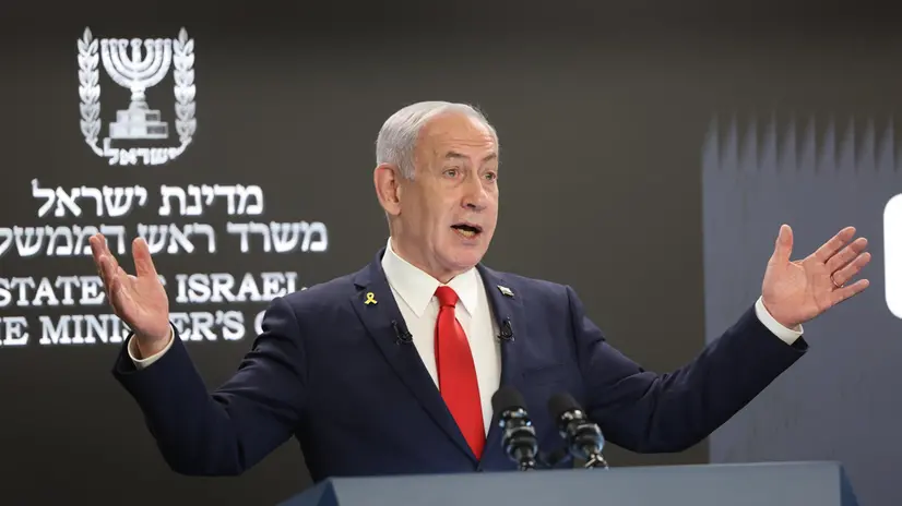 epa12292368 Israeli Prime Minister Benjamin Netanyahu speaks during a press conference at the prime minister’s office in Jerusalem, Israel, 10 August 2025. EPA/ABIR SULTAN / POOL