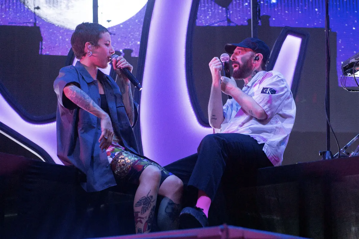 I Coma Cose alla Festa di Radio Onda D'urto