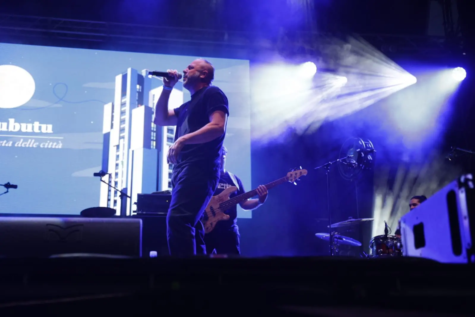 Murubutu e Mezzosangue sul palco di Festa Radio Onda d'Urto