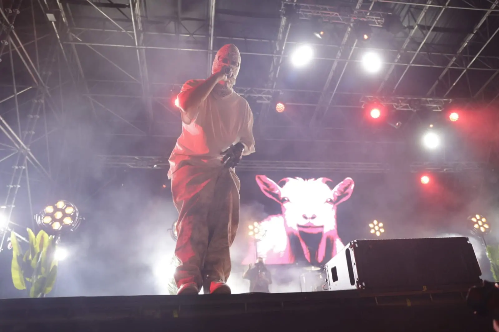 Murubutu e Mezzosangue sul palco di Festa Radio Onda d'Urto