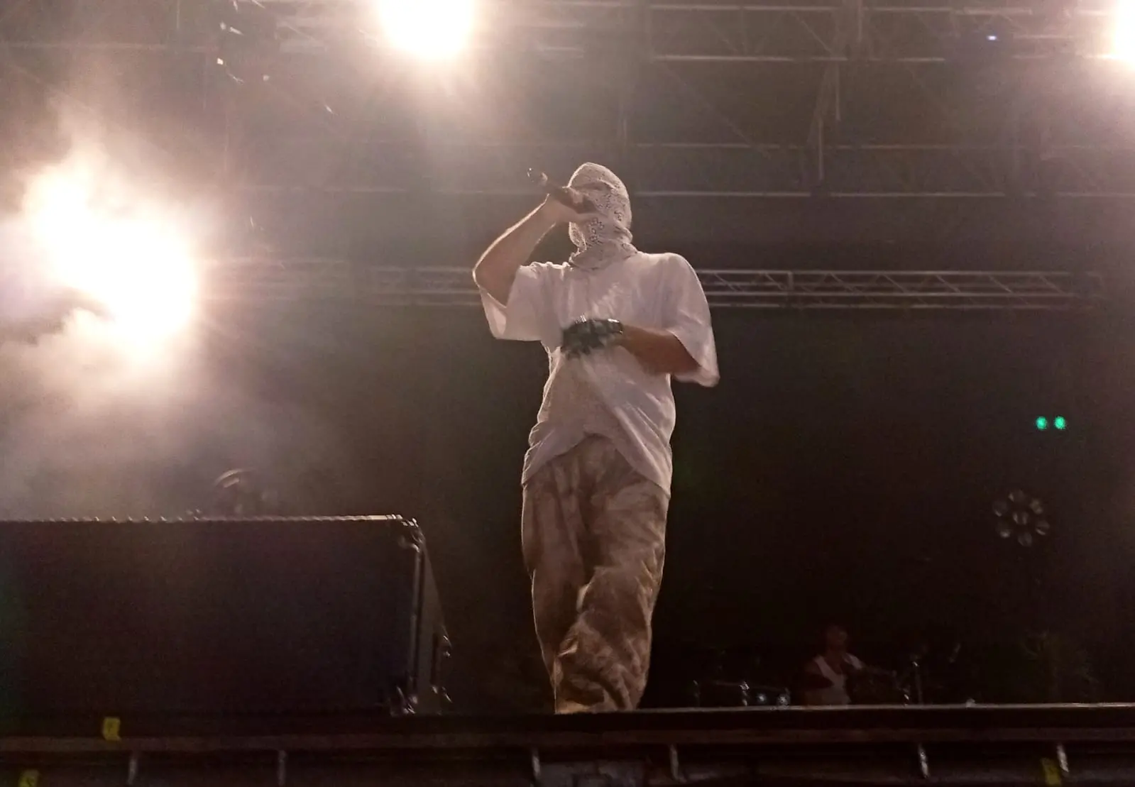 Murubutu e Mezzosangue sul palco di Festa Radio Onda d'Urto