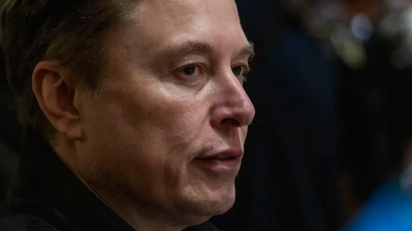 epaselect epa12023456 Elon Musk, CEO of Tesla and senior advisor to US President Donald Trump, looks on during a Cabinet meeting in the Cabinet Room of the White House in Washington, DC, USA, 10 April 2025. EPA/SHAWN THEW / POOL