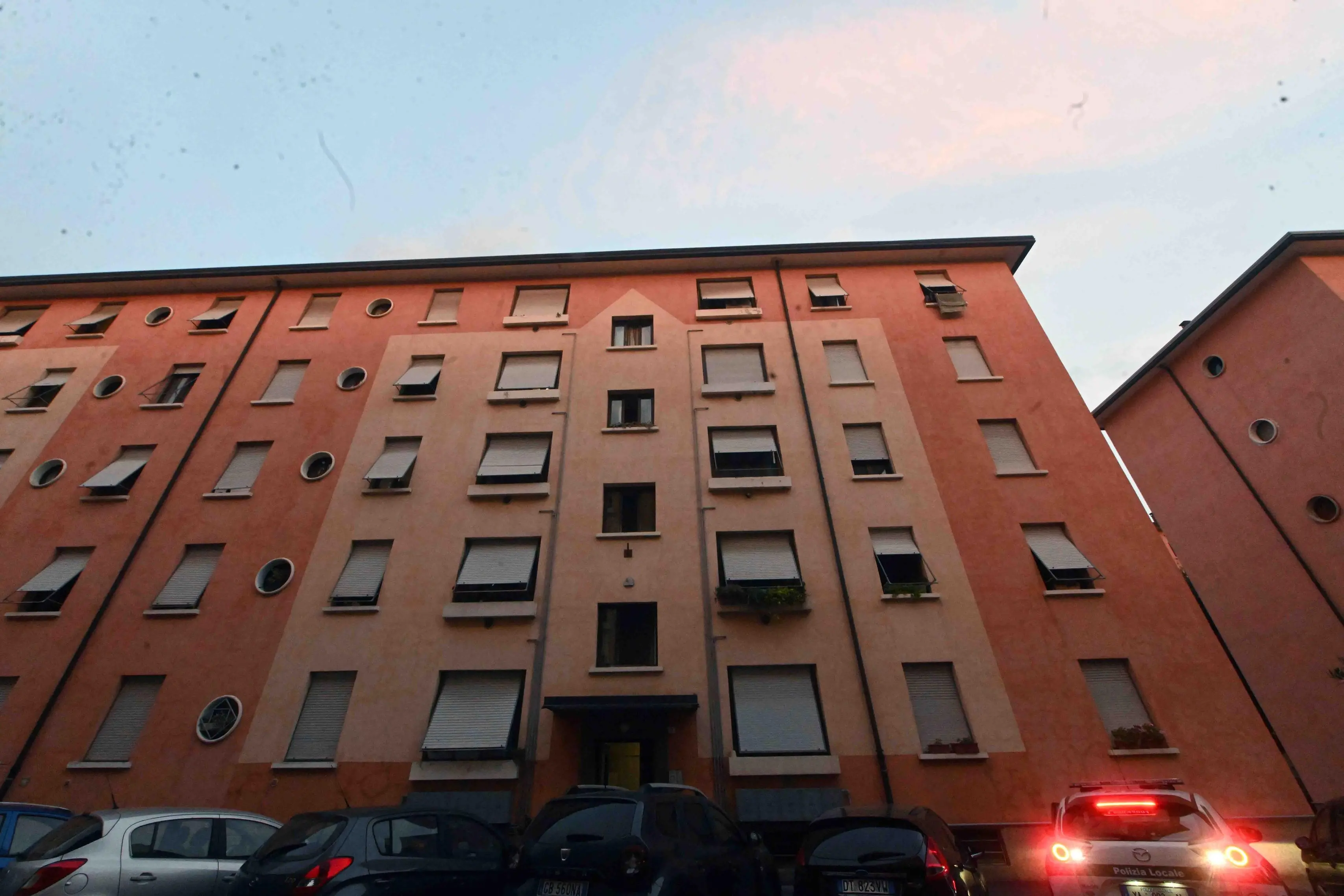 CRONACA NERA BRESCIA QUARTIERE PERLASCA RINVENIMENTO CADAVERE PER MANIERI 12-08-2025 MARCO ORTOGNI NEW EDEN GROUP