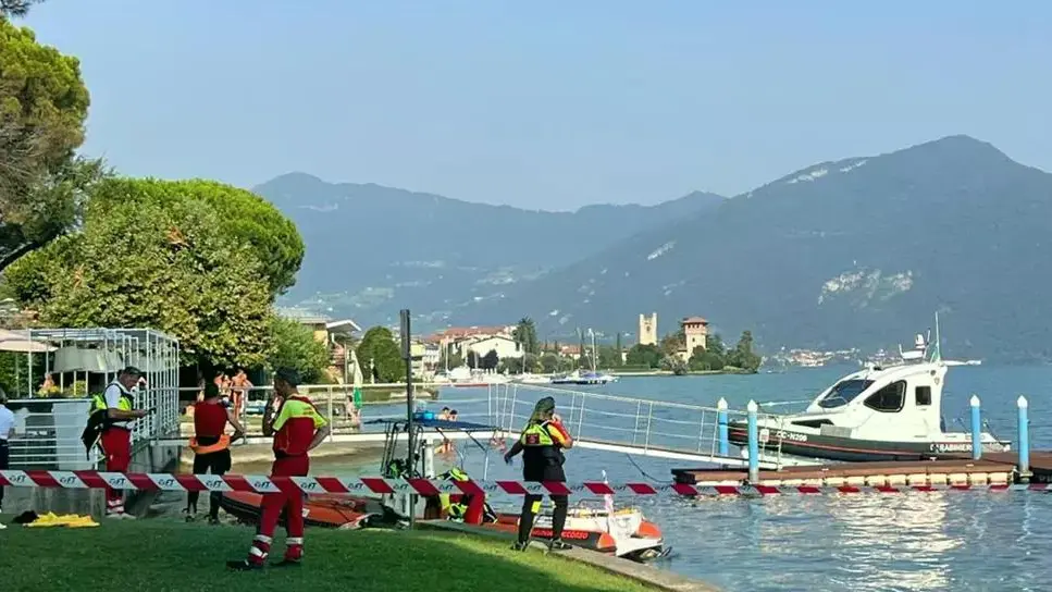 I soccorsi a Predore - Foto Eco di Bergamo/San Marco