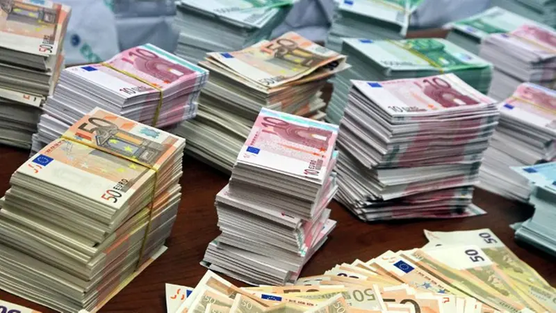 Il debito pubblico supera i 3.000 miliardi - © www.giornaledibrescia.it