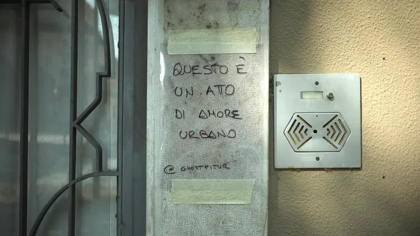 Il messaggio lasciato da Ghost Pitùr - © www.giornaledibrescia.it