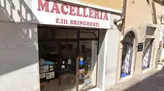 La macelleria Bringhenti in centro a Gargnano