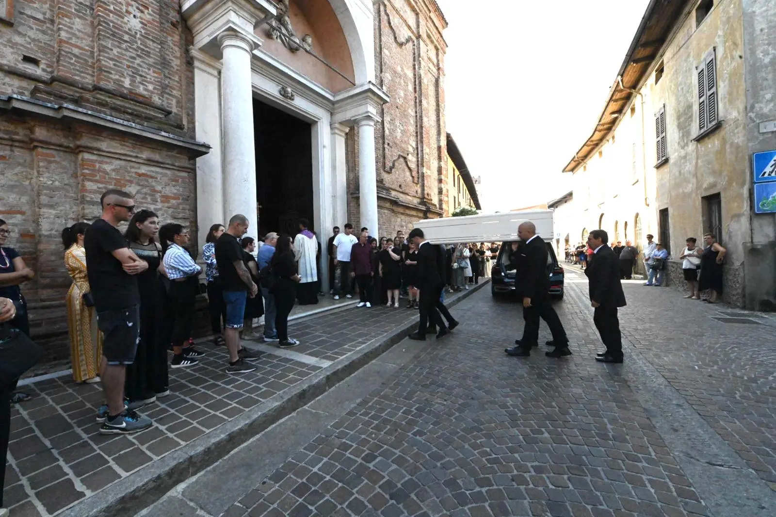 Il funerale di Sofia Galante, investita in BreBeMi