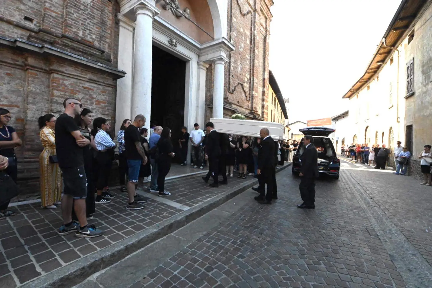 Il funerale di Sofia Galante, investita in BreBeMi