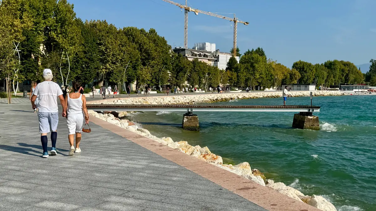 Il lungolago di Desenzano © www.giornaledibrescia.it