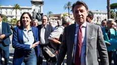 La segretaria del Partito Democratico (Pd) Elly Schlein, Il presidente del Movimento 5 Stelle (M5s) Giuseppe Conte, ed altri delle opposizioni durante il deposito del quesito sul referendum contro l’autonomia, insieme alle organizzazioni sindacali, ai partiti dell’opposizione e a tante associazioni, presso la Corte di Cassazione, Roma, 05 luglio 2024. ANSA/ANGELO CARCONI