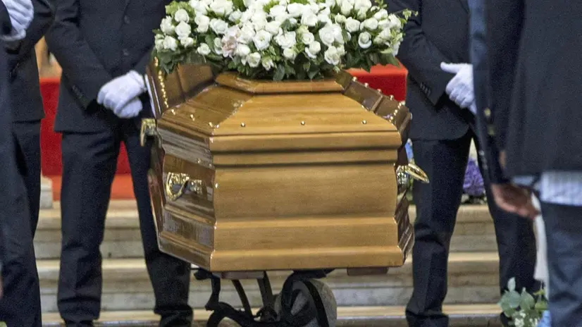 Funerali, immagine generica d'archivio.