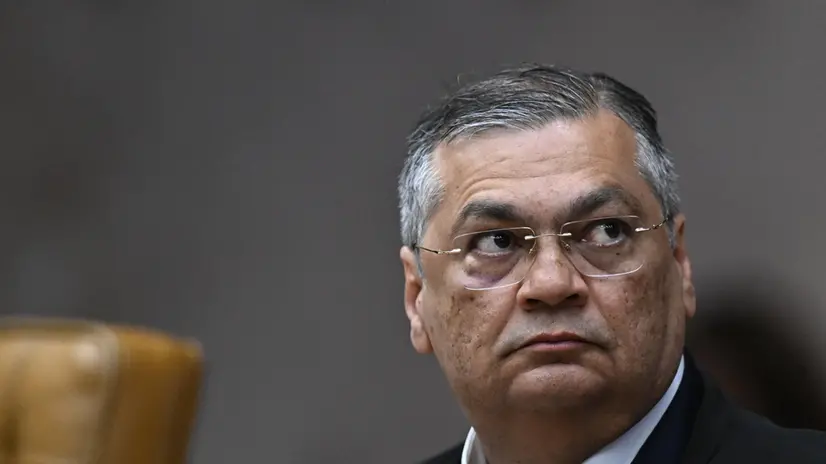 epa11908267 Brazil's Supreme Court Justice Flavio Dino participates in a regular session at the Supremo Tribunal Federal in Brasilia, Brazil, 19 February 2025. The process against Brazil's former president Jair Bolsonaro is underway in Brazil's Supreme Court, which on 19 February notified the former president of the prosecution's complaint accusing him of 'leading' a coup plot to overturn Luiz Inacio Lula da Silva's victory in the 2022 elections. EPA/Andre Borges