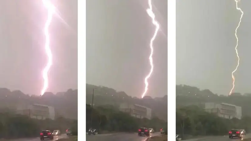Tempesta di fulmini su Bosa