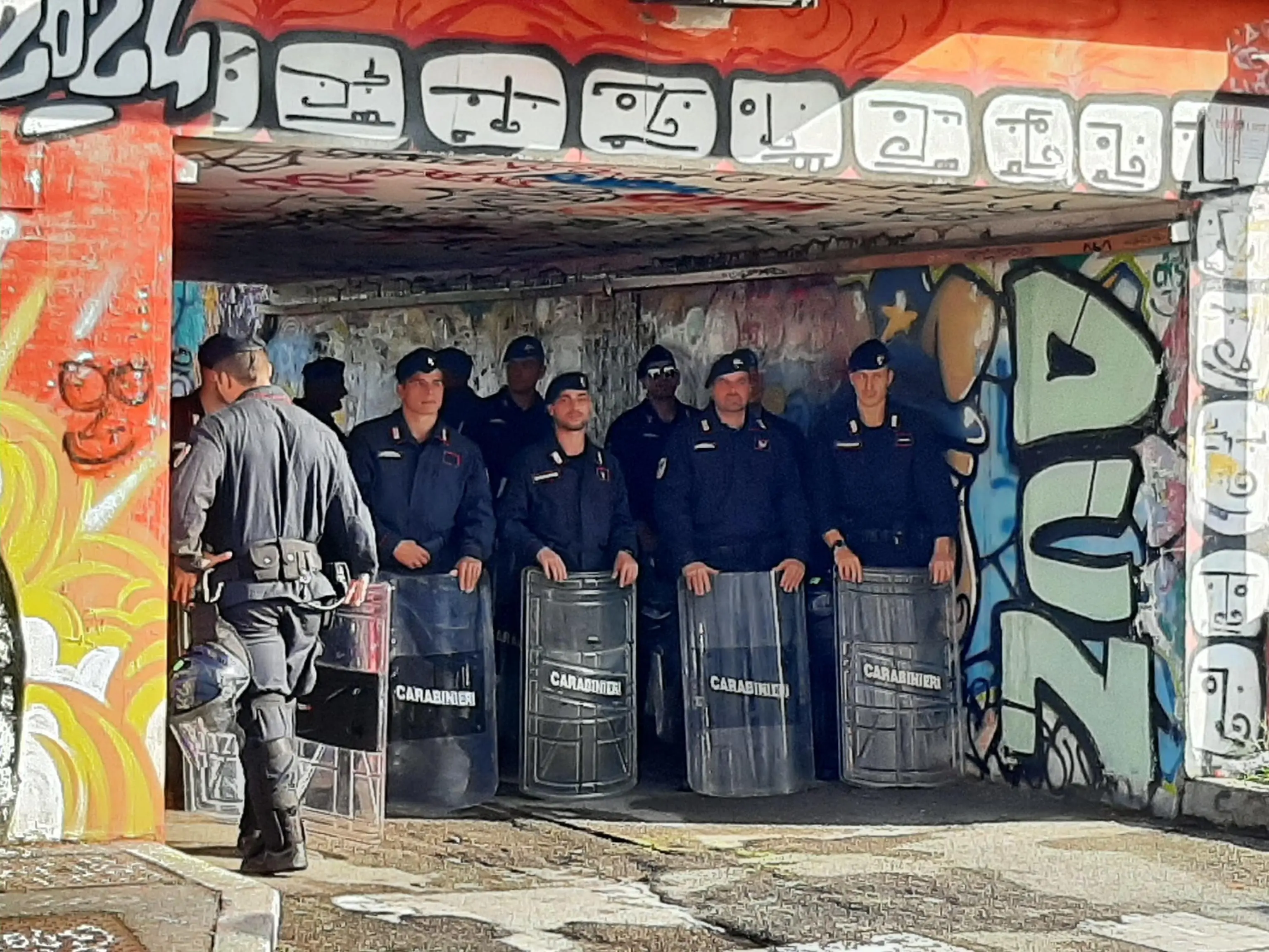 Lo sfratto del Leoncavallo a Milano