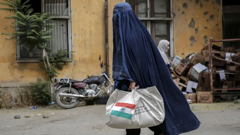 Una donna afghana - Foto Epa © www.giornaledibrescia.it