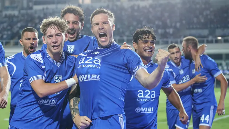 L'Union Brescia durante la prima partita di Coppa Italia - Foto New Reporter © www.giornaledibrescia.it