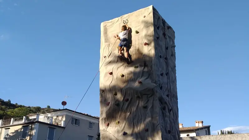 Ci sarà anche una parete per l'arrampicata