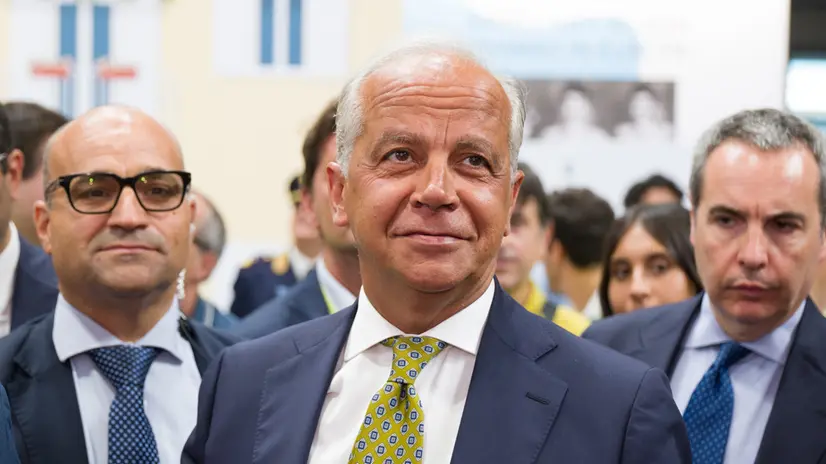 Ministro dell’Interno Matteo Piantedosi alla 46esima edizione del Meeting per l'amicizia fra i popoli, la kermesse organizzata dal movimento di Comunione e Liberazione. Rimini, 23 agosto 2025. ANSA/ Foto Dorin Mihai, Pasquale Bove EN: Italy’s Interior Minister Matteo Piantedosi attends the 46th Meeting for Friendship Among Peoples, organized by the Communion and Liberation movement, in Rimini (IT), August 23, 2025. ANSA/Ph Dorin Mihai, Pasquale Bove