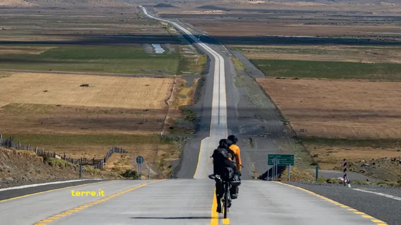 La retrocopertina del volume «Patagonia»