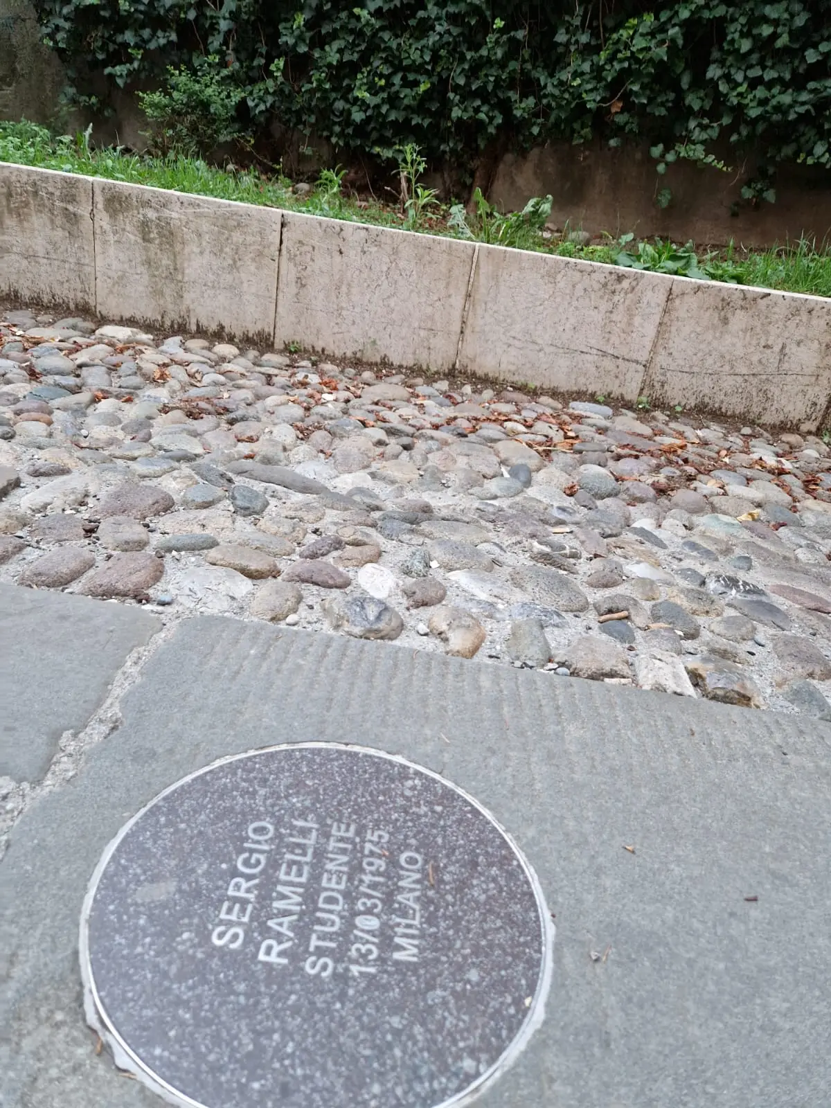 Vandalizzata la formella di Ramelli