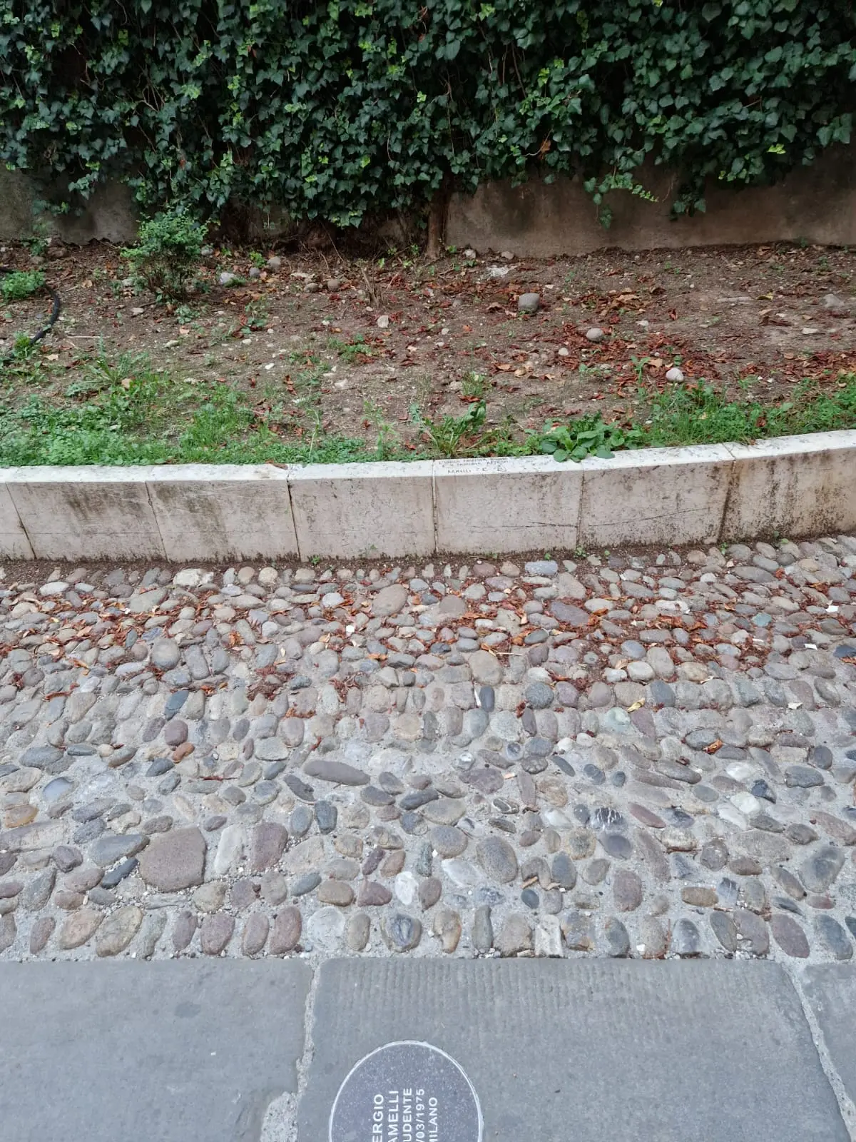 Vandalizzata la formella di Ramelli