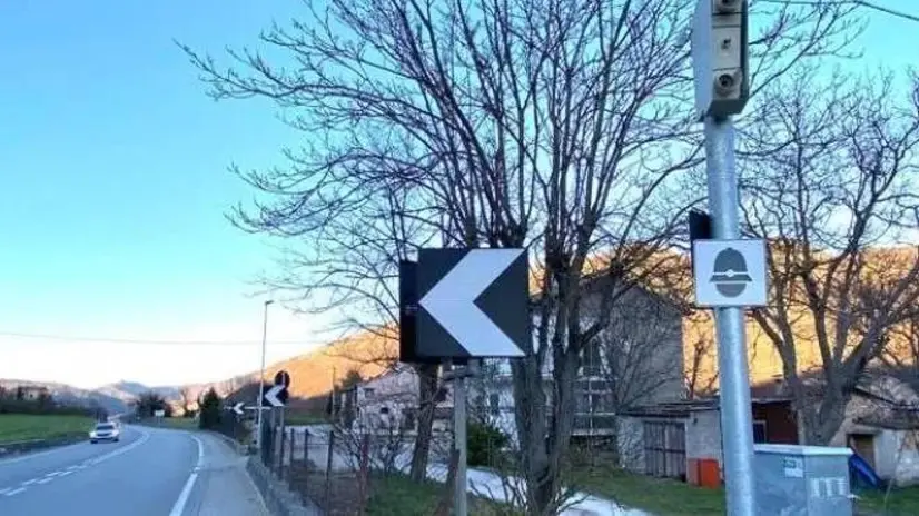 60mila multe in 11 mesi da autovelox, sabotati i cartelli