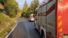 L'ambulanza e il camion dei Vigili del Fuoco intervenuti