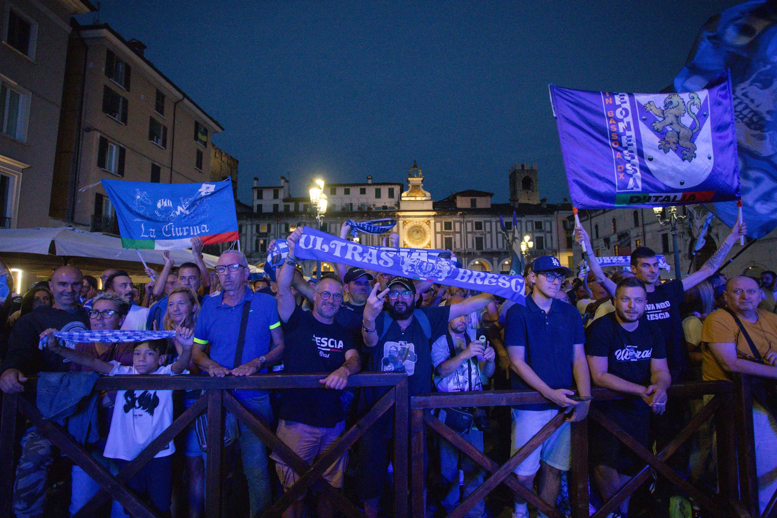 La presentazione dell'Union Brescia in piazza Loggia