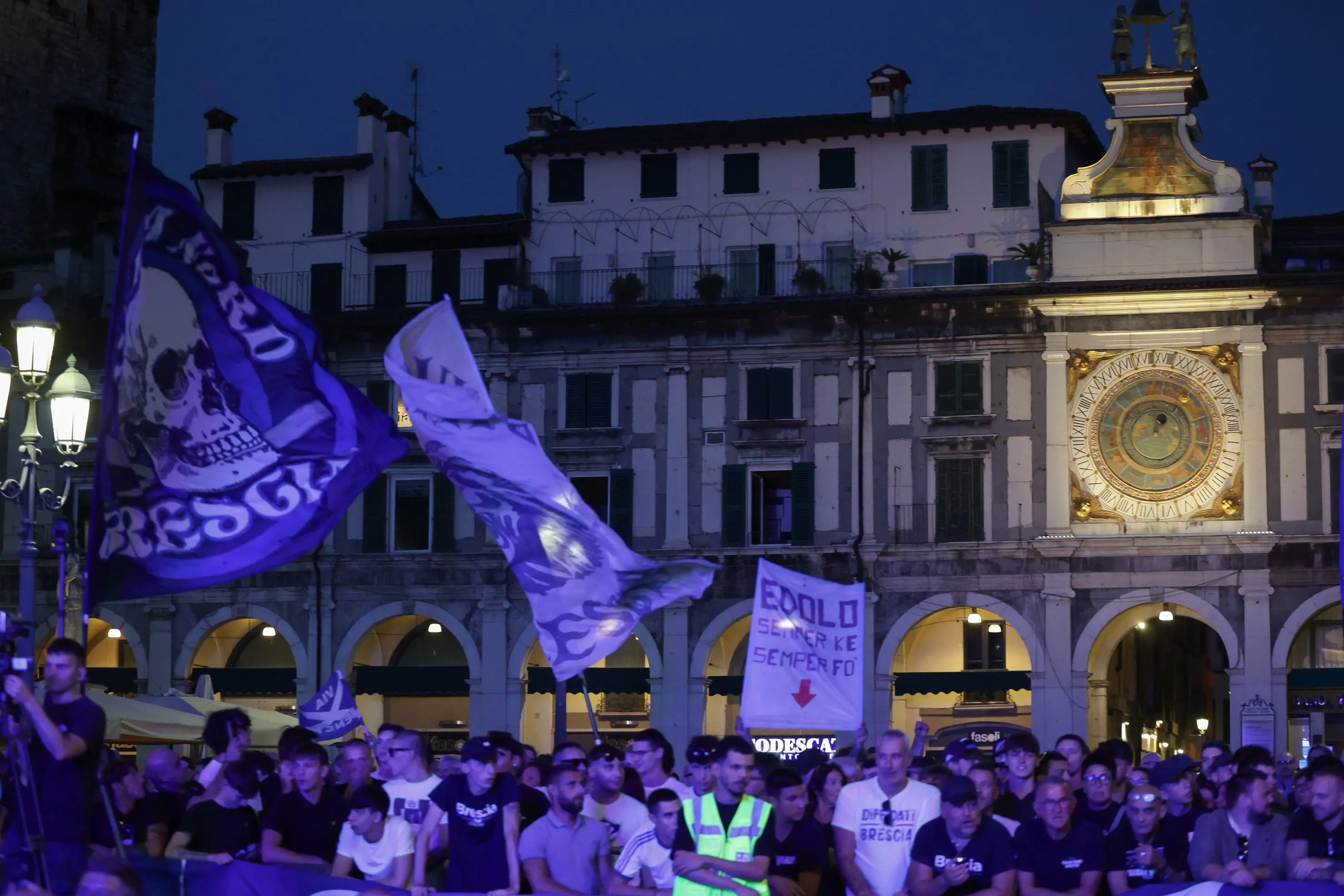 La presentazione dell'Union Brescia in piazza Loggia