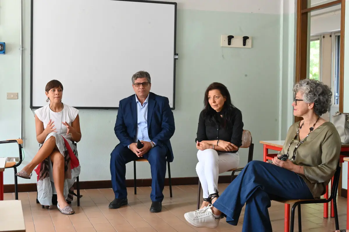 Le scuole Ungaretti, Carducci e il plesso scolastico di via Raffaello