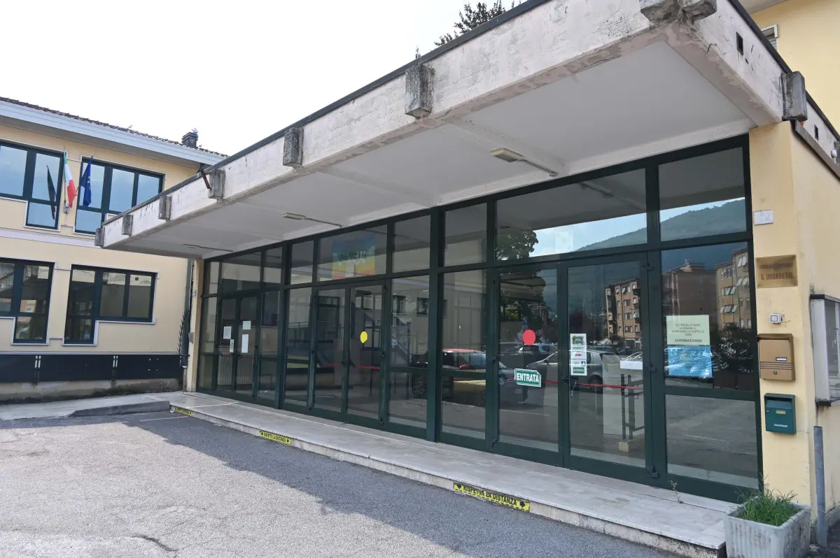 Le scuole Ungaretti, Carducci e il plesso scolastico di via Raffaello