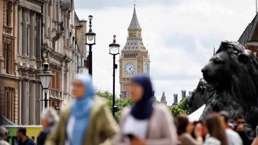 epa12164162 Visitiors and members of Muslim community attend the Mayor of London's 'Eid on the Square' event with the Elizabeth Tower, which is commonly known as Big Ben, in the background, to mark Eid al-Adha in Trafalgar Square, London, Britain, 08 June 2025. The free and family-friendly festival brings together a variety of cultures, food, entertainment and art of Islam religion and celebrates Eid al-Adha. EPA/TOLGA AKMEN