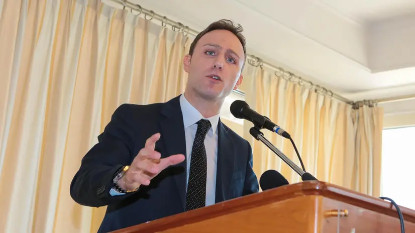 L'intervento del primogenito del governatore della Campania, Piero De Luca, ad un incontro organizzato dal Comitato per il "Sì", Napoli, 9 luglio 2016. ANSA