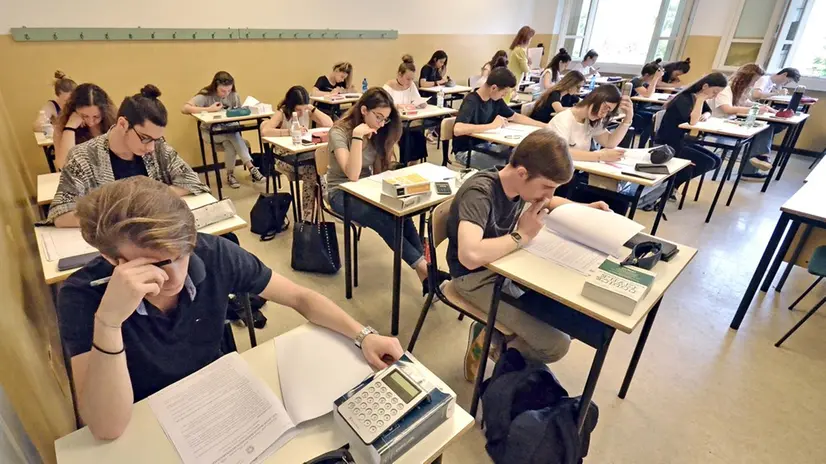 Studenti in aula - © www.giornaledibrescia.it