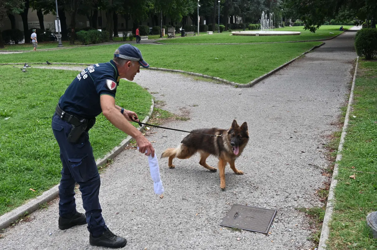 Le Unità cinofile della Polizia locale di Brescia