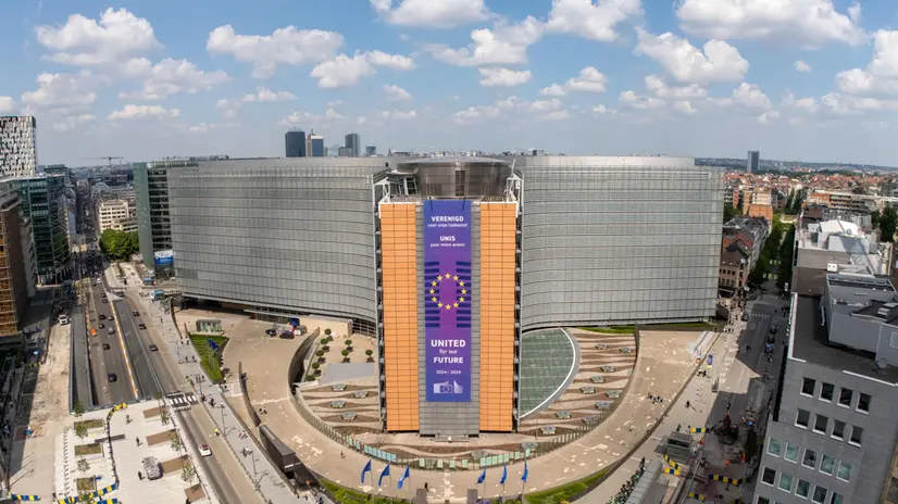 epa12116309 A picture taken with a drone of the European Commission Headquarters, the Berlaymont building, as the commission presents the Spring 2025 Economic Forecast in Brussels, Belgium, 19 May 2025. The Commission's Spring 2025 Economic Forecast projects real GDP to grow by 1.1 percent in 2025 in the EU and 0.9 percent in the euro area, broadly the same rates recorded in 2024. In 2026, growth is expected to accelerate to 1.5 percent in the EU and 1.4 percent in the euro area. EPA/OLIVIER HOSLET