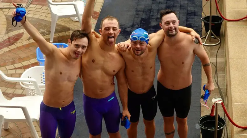 Gli staffettisti campioni del mondo