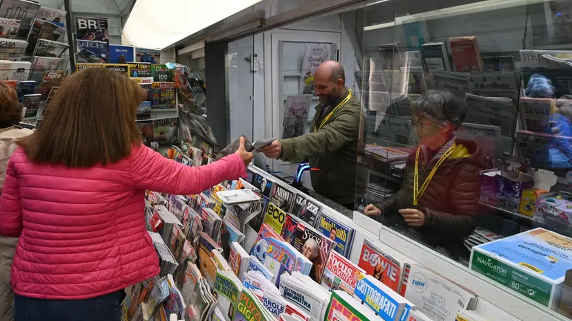 L'edicola nel parco di viale Rebuffone a Brescia