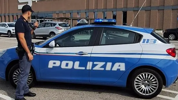 L'intervento della Polizia - © www.giornaledibrescia.it