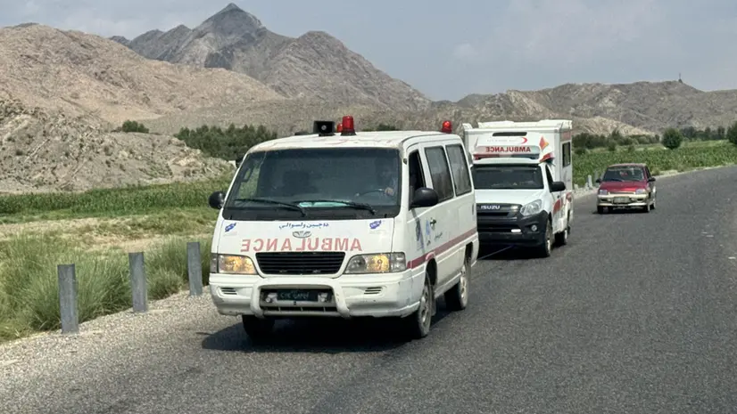 Mezzi di soccorso in Afghanistan dopo il terremoto - Foto Epa/Samiullah Popal © www.giornaledibrescia.it