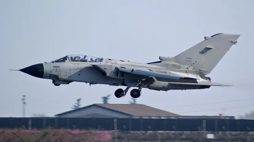 Un «Tornado» del 6° stormo in fase di decollo - © www.giornaledibrescia.it