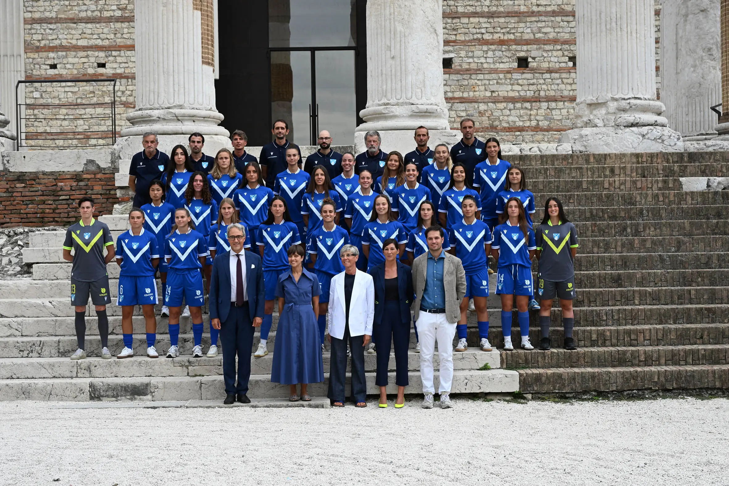Il Brescia femminile: la presentazione ufficiale al Capitolium