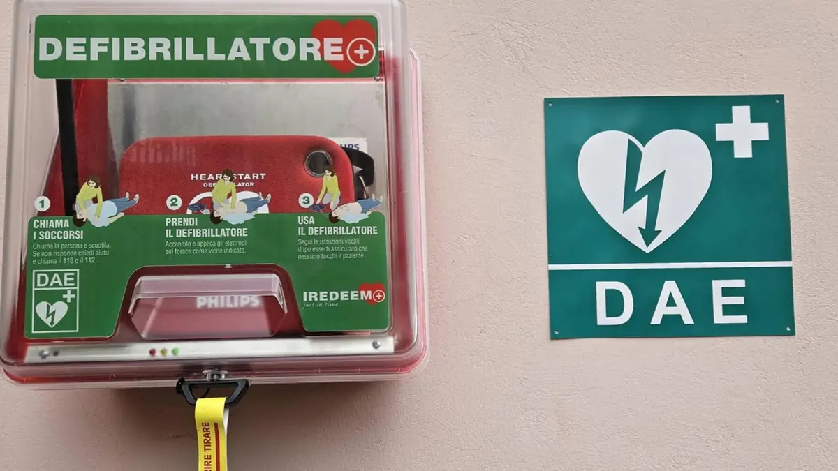 Un defibrillatore - © www.giornaledibrescia.it