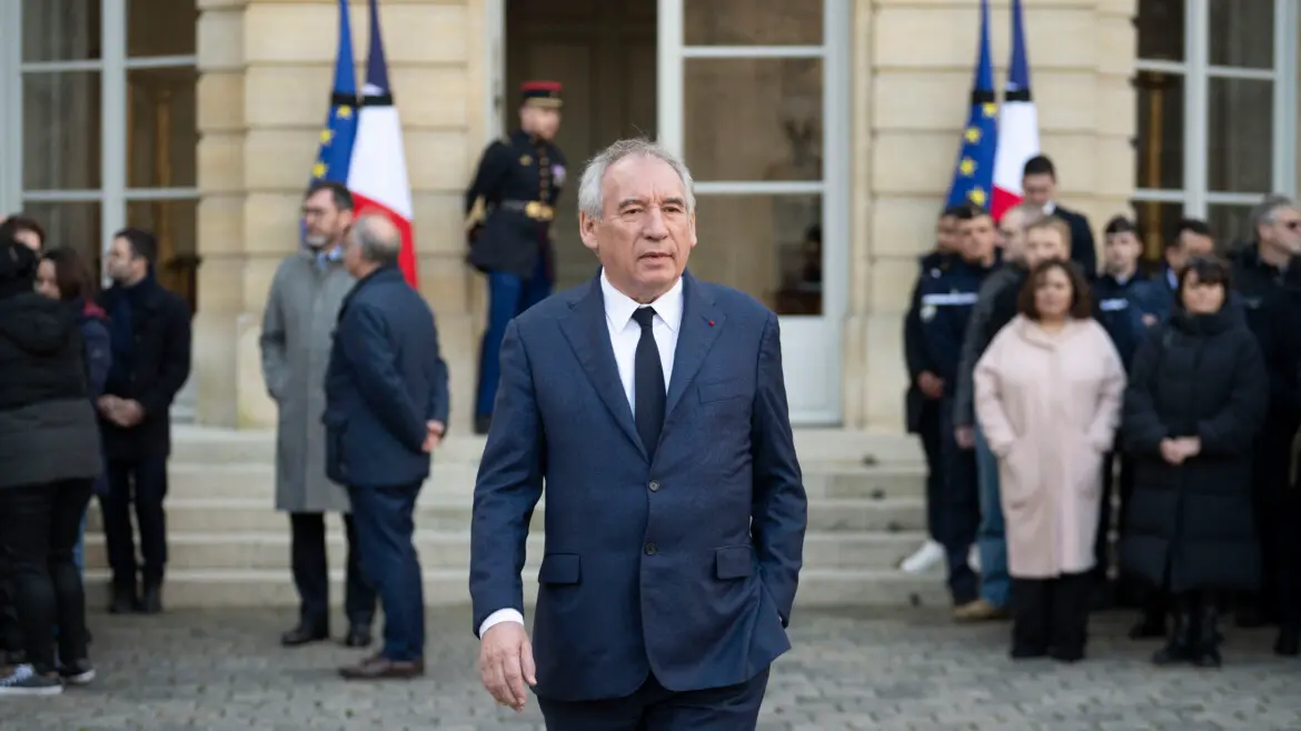 Il primo ministro francese Bayrou - Foto Ansa © www.giornaledibrescia.it